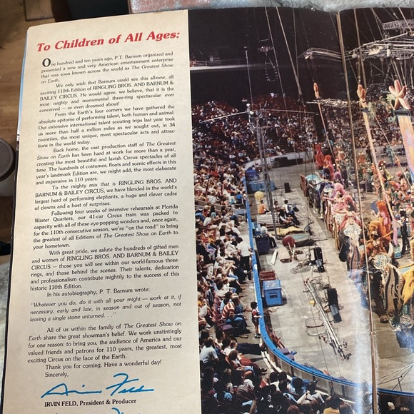 Ringling Bros and Barnum & Bailey circus magazine - Picture 6 of 6